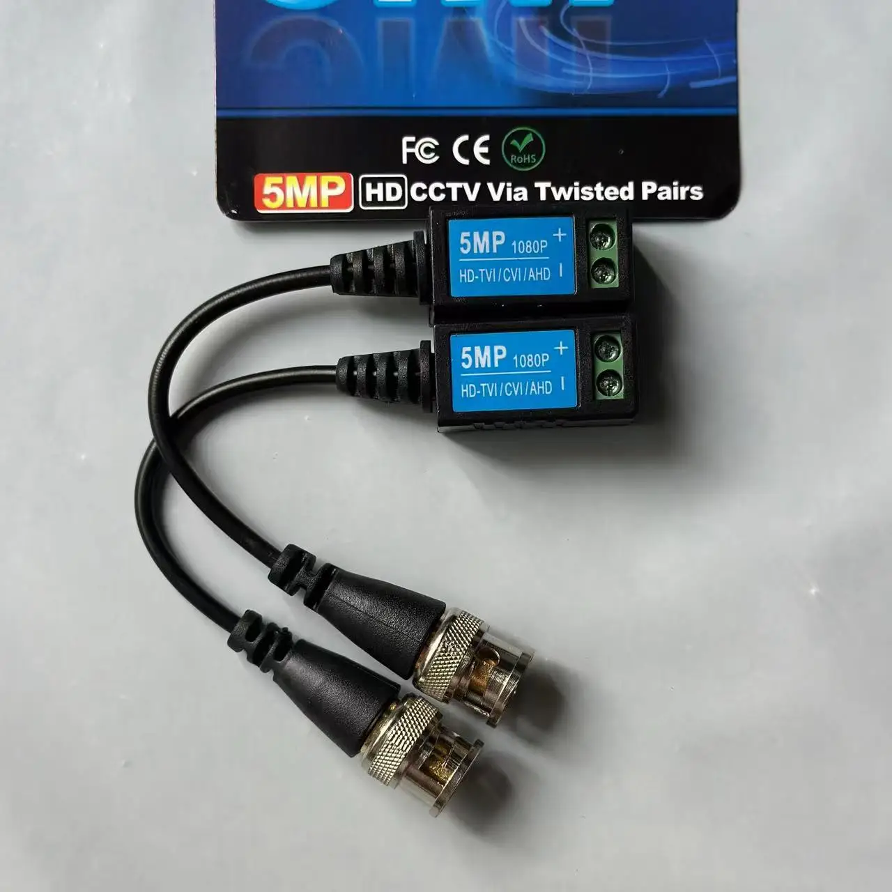 4 Pcs Balun Hd Cat5 Rj45 To Bnc Passive Video Baluns Transceiver With Power Connector For 1080p Camera 3mp 4mp 5mp 8mp Hd Cvitviahdcvbs960h