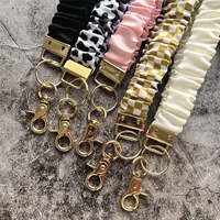 Porte-clés sur le téléphone, lanière dorée, collier de cou, lanière élastique de luxe pour femme, chaîne d'accessoires Anti-perte 5
