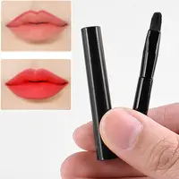 Pinceau à lèvres portable avec couvercle, mini pinceau à rouge à lèvres avec couvercle, pinceau à lèvres souple pour le maquillage, pour dessiner la forme des lèvres, petit pinceau à lèvres pour débutants 1