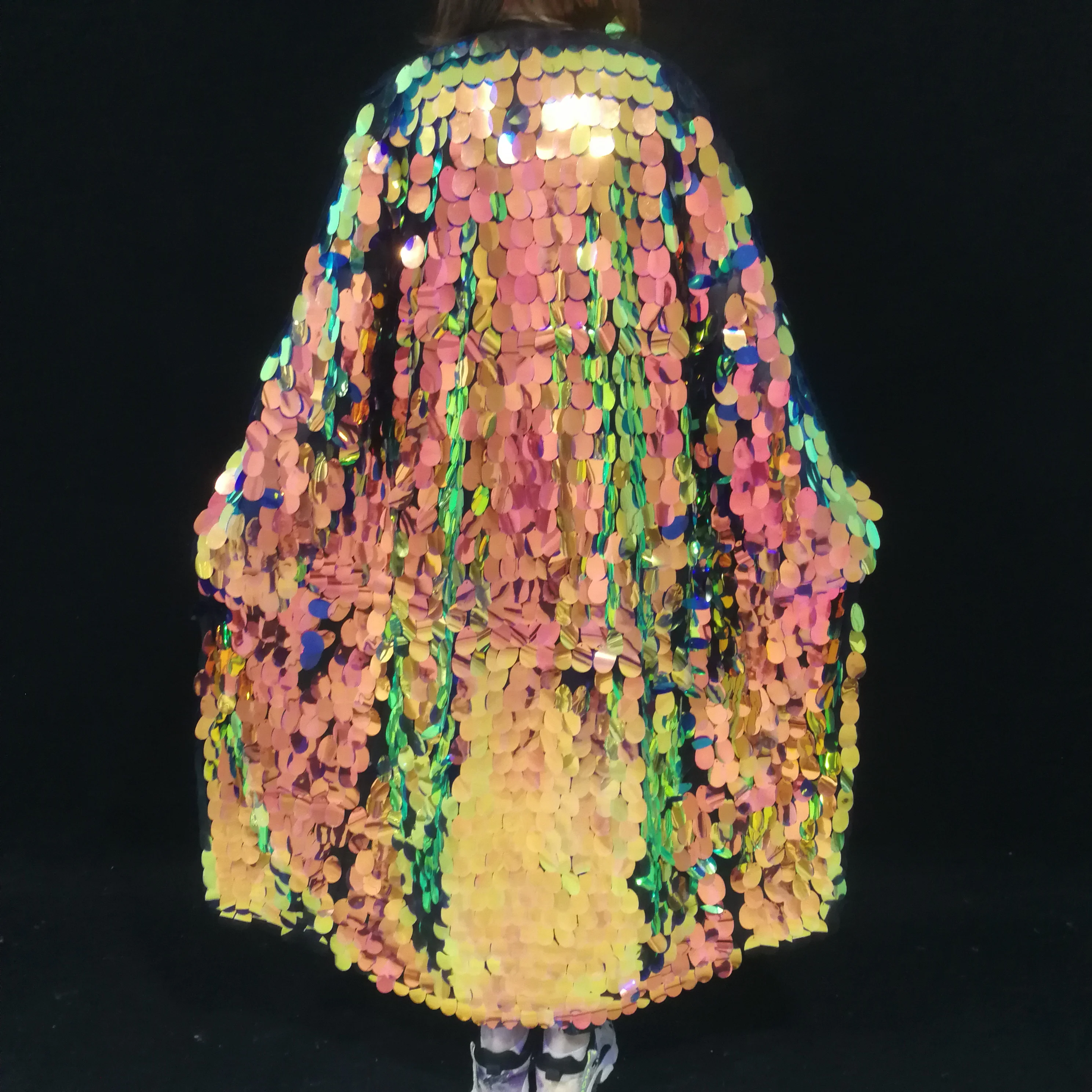 

Shiny Orange Scale Sequins Long Cloak Club Party Loose Coat Women Singer Elegant Stage Performance Festival Rave Dance Costume