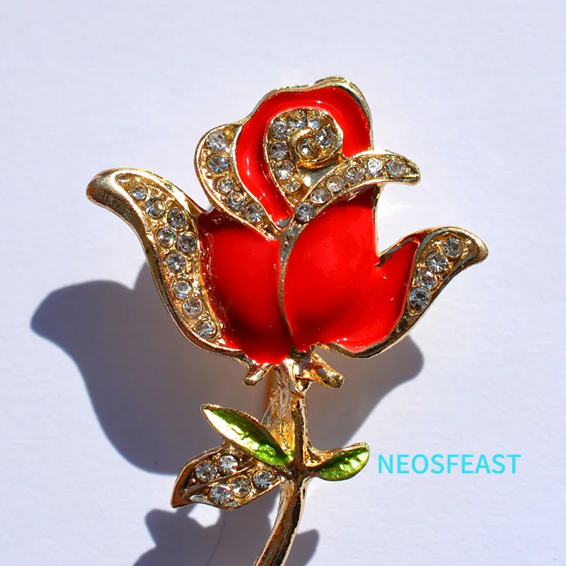 Classic Jewelry Red Painted Rose Brooches for Women Gold Color Rhinestone Flower Brooch Vintage Painted Pin Corsage Ladies Gifts