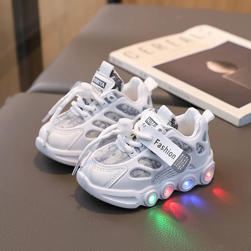 Baby Shoe Cartoon Casual Sneaker for Boy Kid Shoe Girl Illuminated Shoe Soft Sole Mesh Breathable Anti-slippery Tenis De Mujer 3