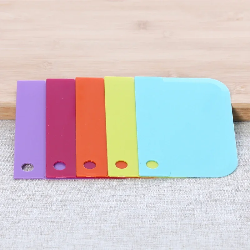Pottery Tools Clay Tools 6PCS Pottery Plastic Scraper Tools Clay Sculpture Tooth Shape Pottery Clay Sculpture Carving Tool DIY Texture Scraper