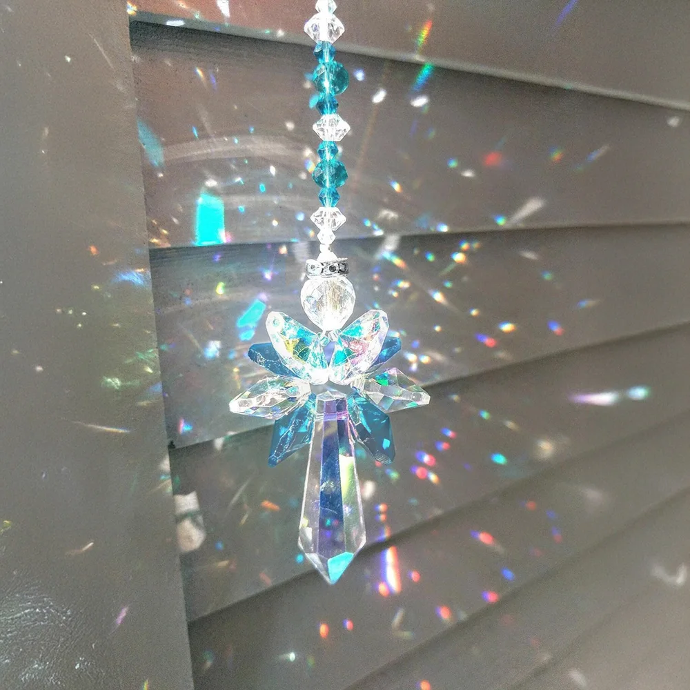 Der 1-teilige Regenbogen-Schutzengel-Kristall-Lichtfänger kann als Heim-/Autodekoration, Veranda-Dekoration und Anhänger verwendet werden – Detail 2