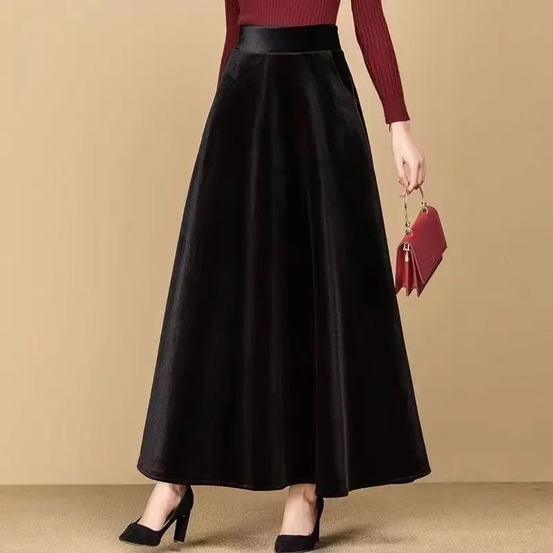2023 New Autumn and Winter Fashion High Beauty Amazing Skirt Temperament Commuting Golden Velvet Women\'s Half Length Skirt