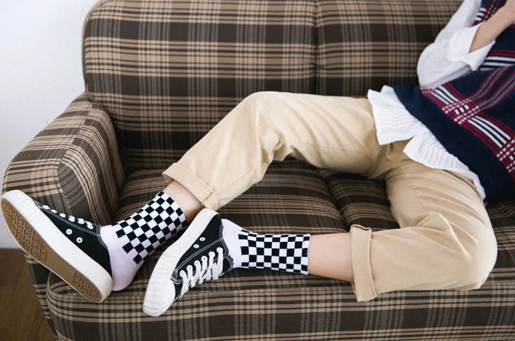 Men's Socks Plaid Unisex Sports Cotton Korean Version Couples Chessboard Street Hip Hop Skateboards 8 S61c897e6a19a473fb2016f82cd3d7e0dv