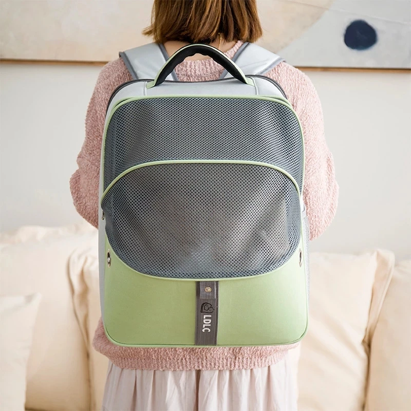 

Breathable Pet Cat Backpack Large Capacity Dogs Carrying Bag Folding Pet Chest Portable Outdoor Travel Carrier