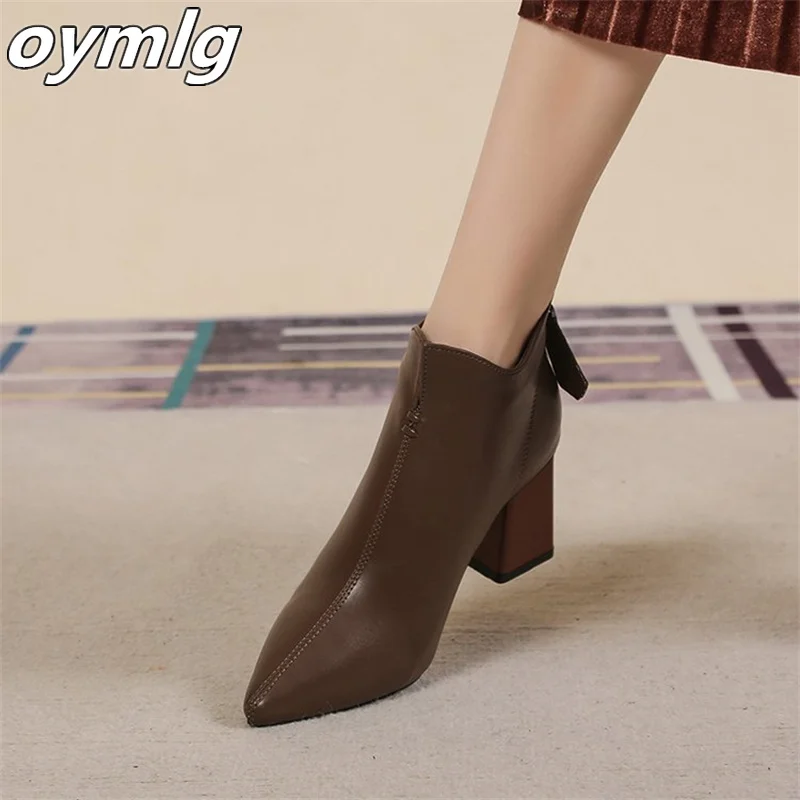 Short Boots Women's Thick Heel Single Boots 2023 Winter New Pointed High Heel Fashion Boots Naked Boots Medium Slender Boots