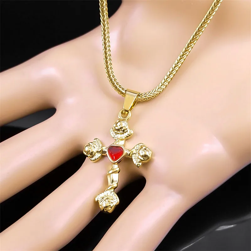Collana Croce in oro rosa con diamanti e rubini Collana Croce in oro rosa con diamanti e rubini