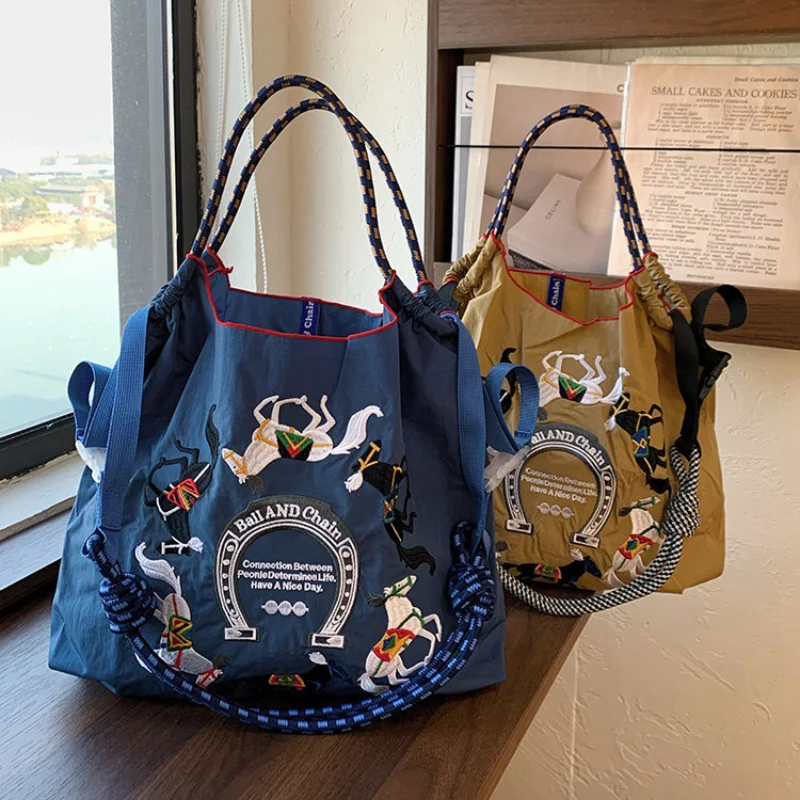 Chic Embroidered Tote Bag - Spacious, Lightweight & Foldable Handbag