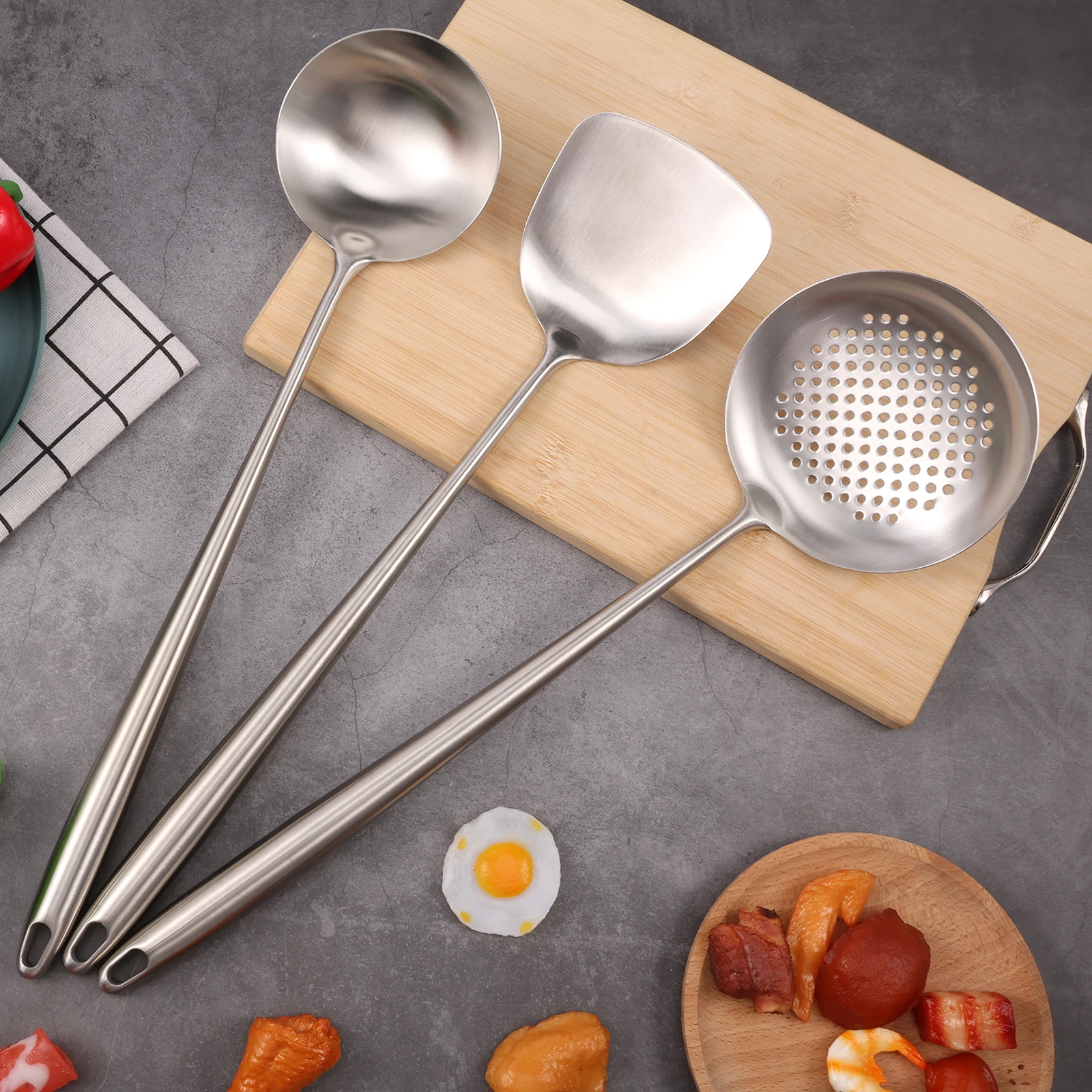Stainless Steel Chinese Cooking Utensils Set Solid Wok Spatula and Ladle Skimmer Spoon Hanging Hole Design Kitchen Cooking Tools