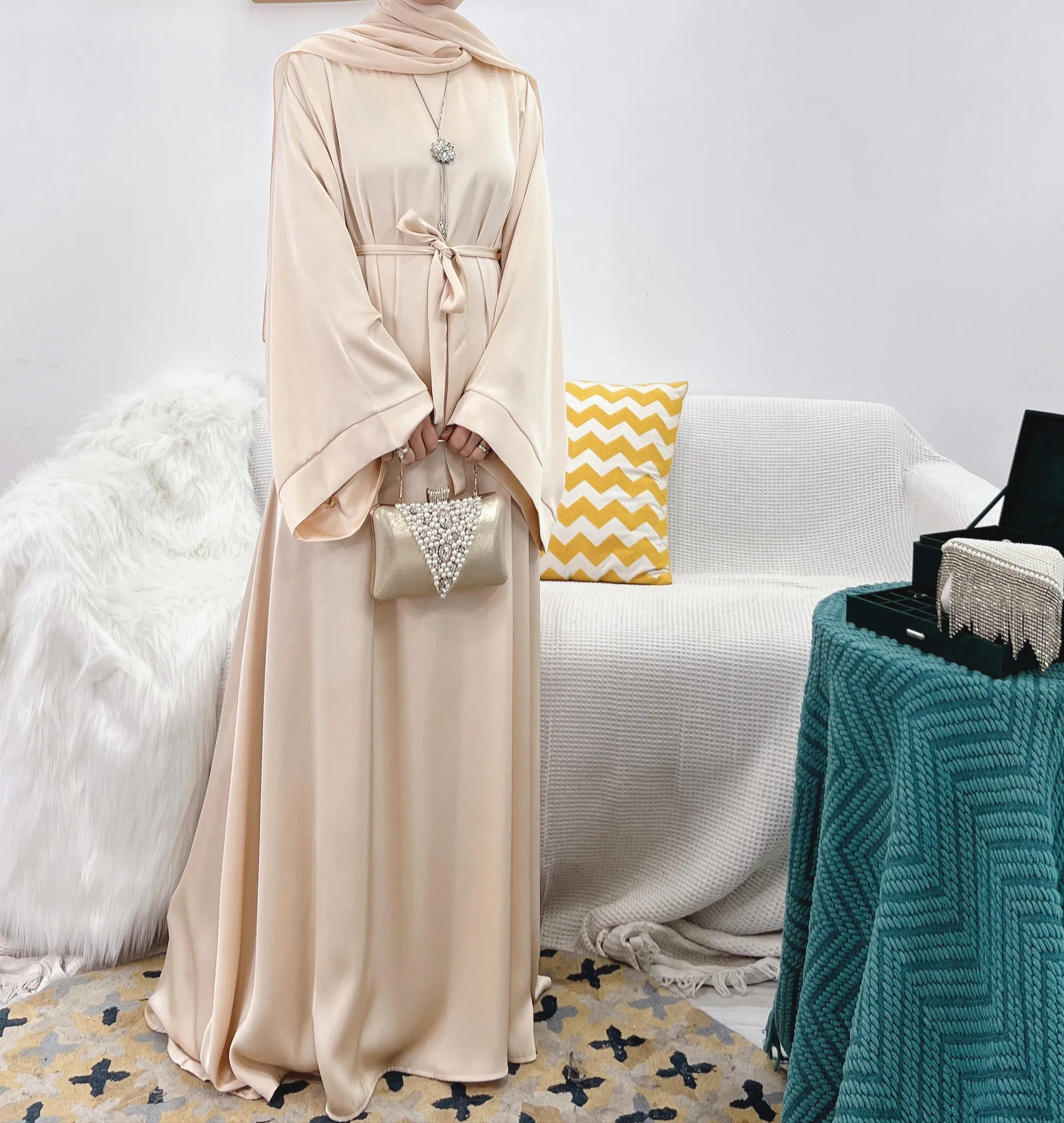 Satin Plain Abaya Luxury Dubai Turkey Hijab Muslim Dress Ramadan Abayas for Women African Dresses Islamic Clothing Kaftan Robe