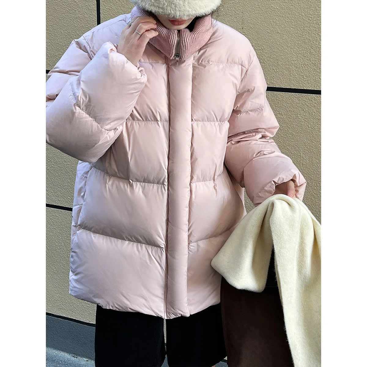 

Knitted Spliced Down Jacket Pink White Women Thickened Down Pink Bomber Coat