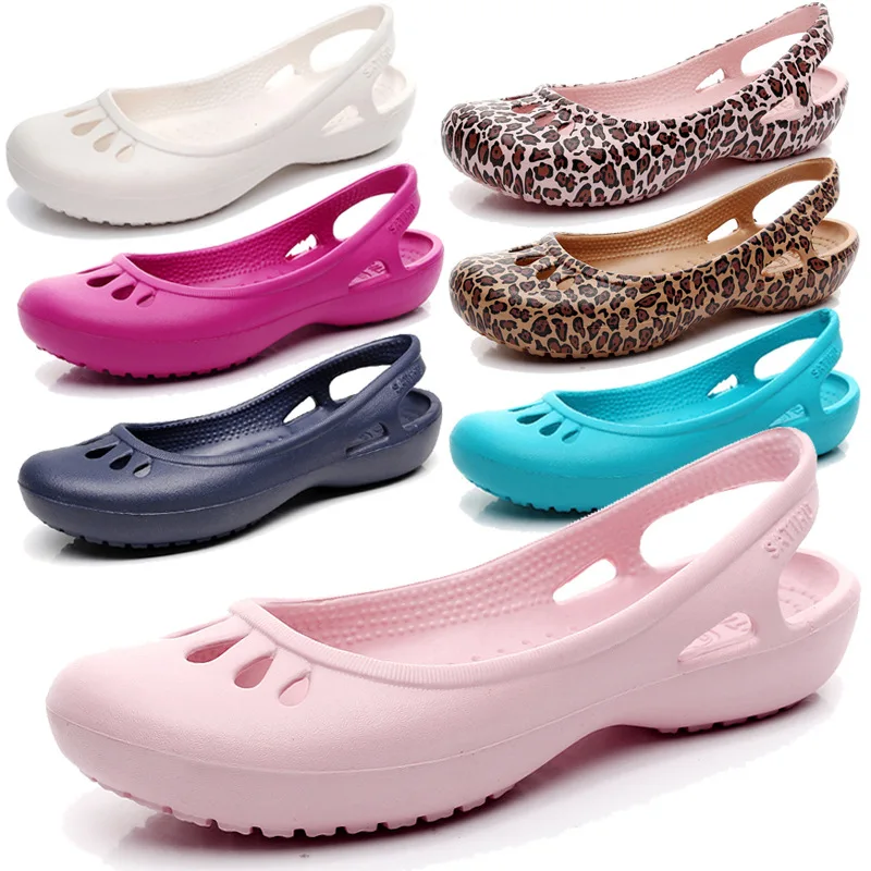 

2023 Women 1 Jelly Sandals Home Non-slip Summer Hole Shoes Female Flat Slippers Plastic Female Waterproof EVA Garden