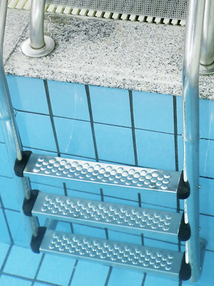 

Лестница со сменным шагом из нержавеющей стали с 2 винтами для бассейна