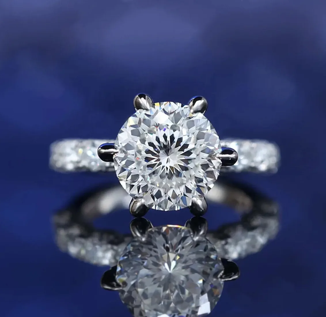 

Кольцо с бриллиантом 5ct, из серебра 100% пробы