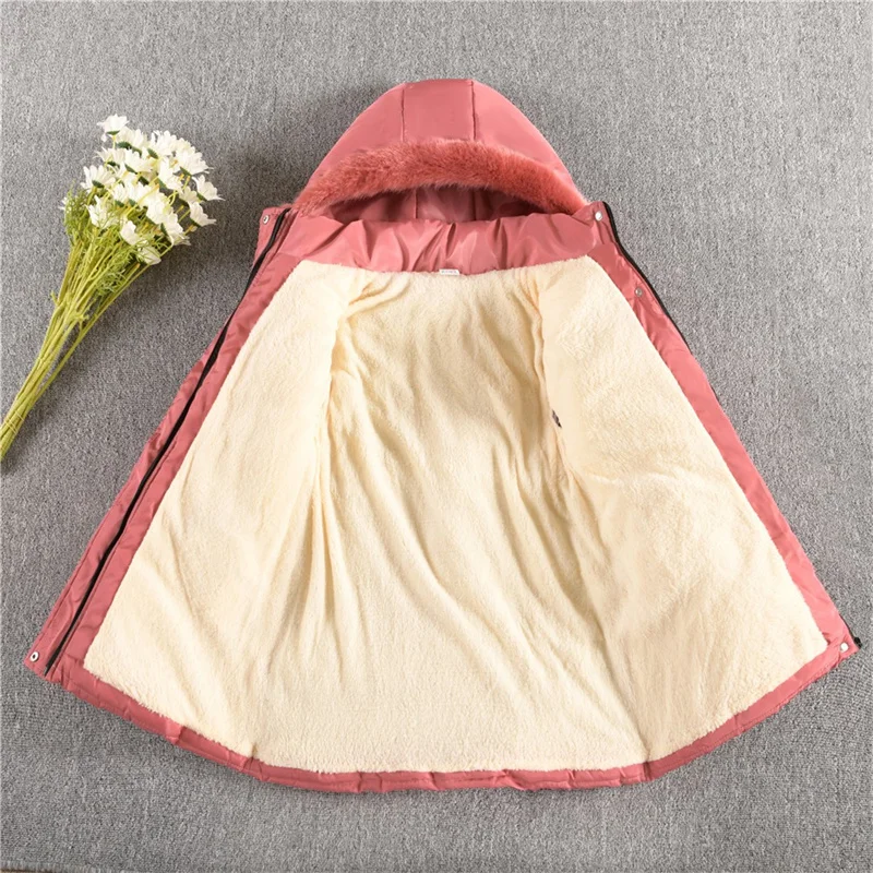 ���� ���� Į�� ���� �θ� �ĵ� ��Ŷ, ������ ���� ��Ʈ, ���� �ƿ���, ũ�������� �Ż� �Ƿ�, �ܿ�