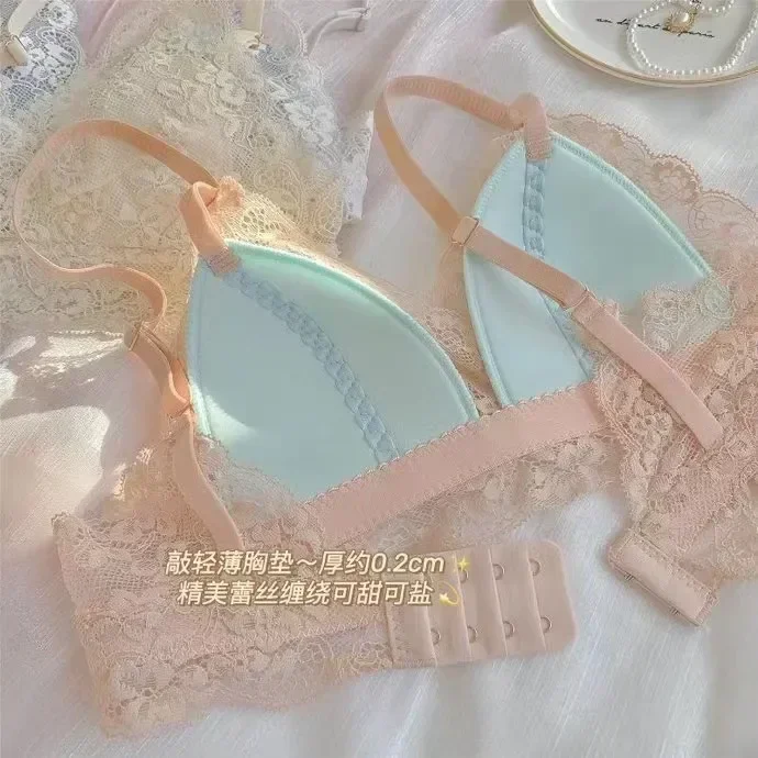 

Бюстгальтер Тонкий с треугольными чашечками, чашечки без чашек, французское нижнее белье, демонстрация ультрастальных колец, большие размеры, на лето