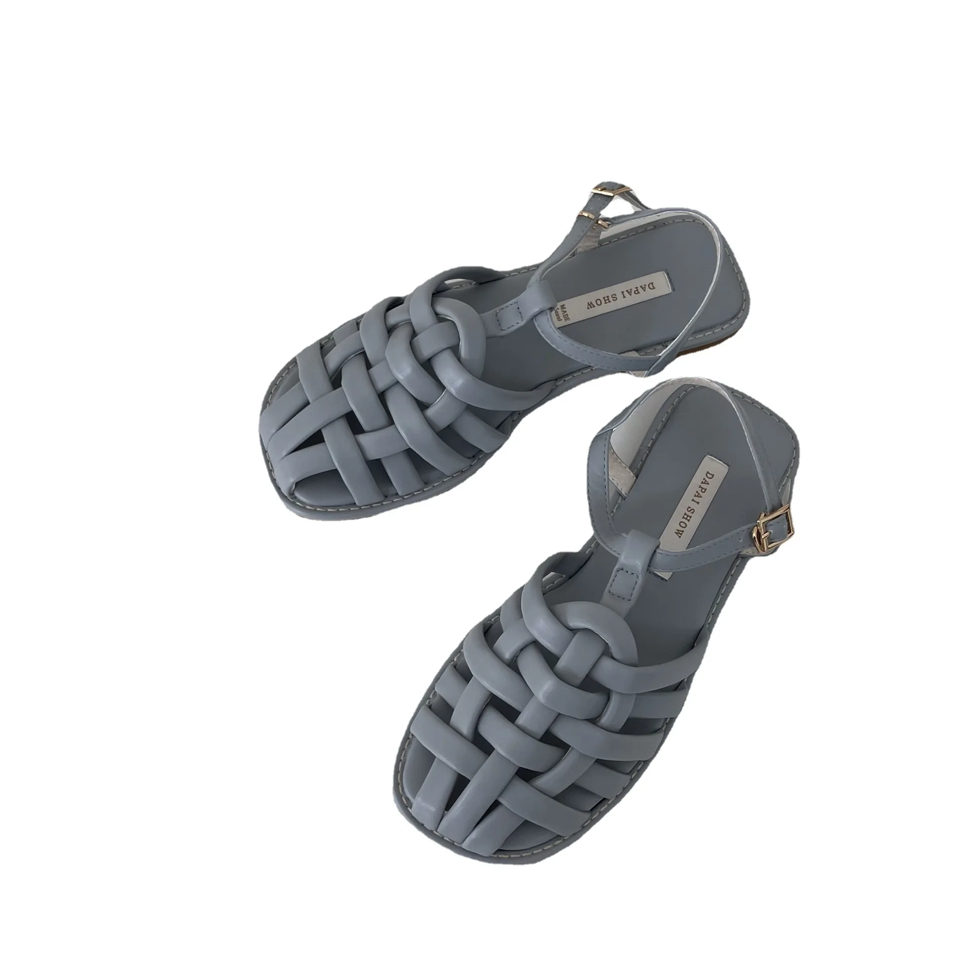 Рисунок 6 - Женские сандалии с плоской подошвой ASHIOFU