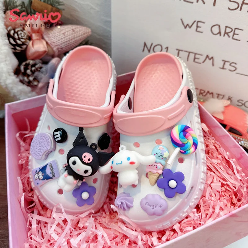 

Kawaii Sanrio летняя новая домашняя пляжная обувь Kuromi Cinnamoroll аниме милые Мультяшные кроссовки Кроксы Детские сандалии подарки игрушки для девочек