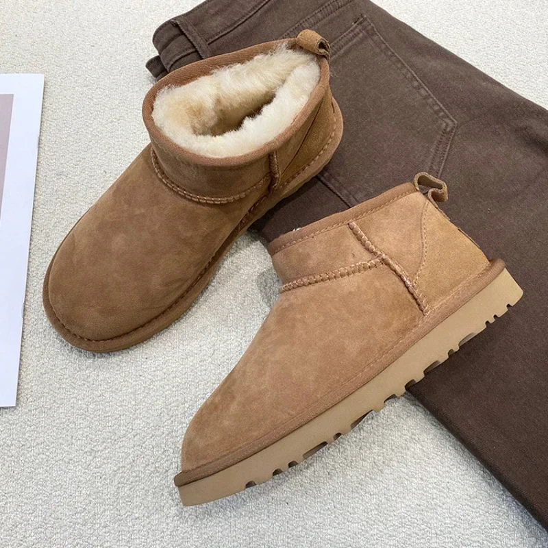 

2024 Winter Warm Boots Fur Ladies Snow Boots Real Sheepskin Wool Low-cut Warm Fur Shoes Man Women Winter Short Boots Shoes New