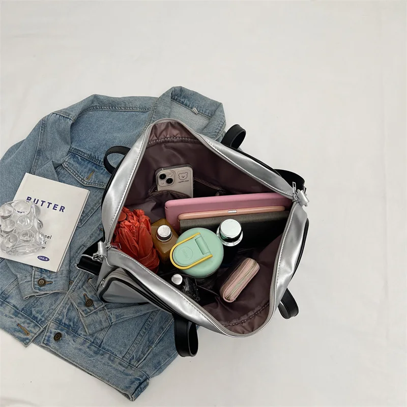 2024 New Fitness PU Leather Sports Large Capacity Luggage for Women's Portable Outdoor Short Distance Travel Women Travel Bags