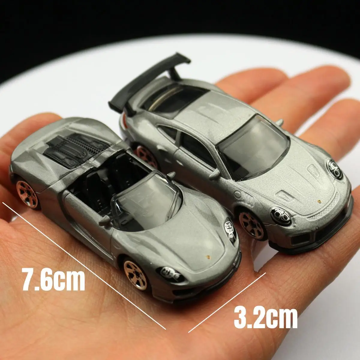 CCA 1/64 Series 1:60 Porsche 911 GT2 RS Racing Car Toy Model