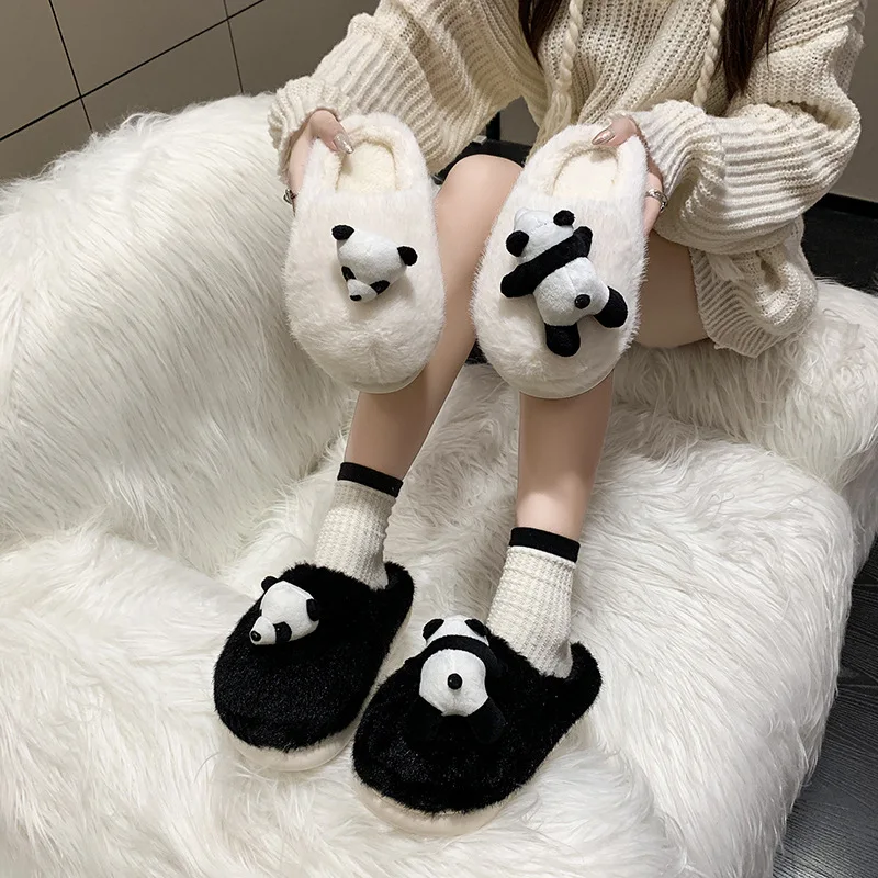 

A0253 Cute soft panda toe plush slippers for women in winter