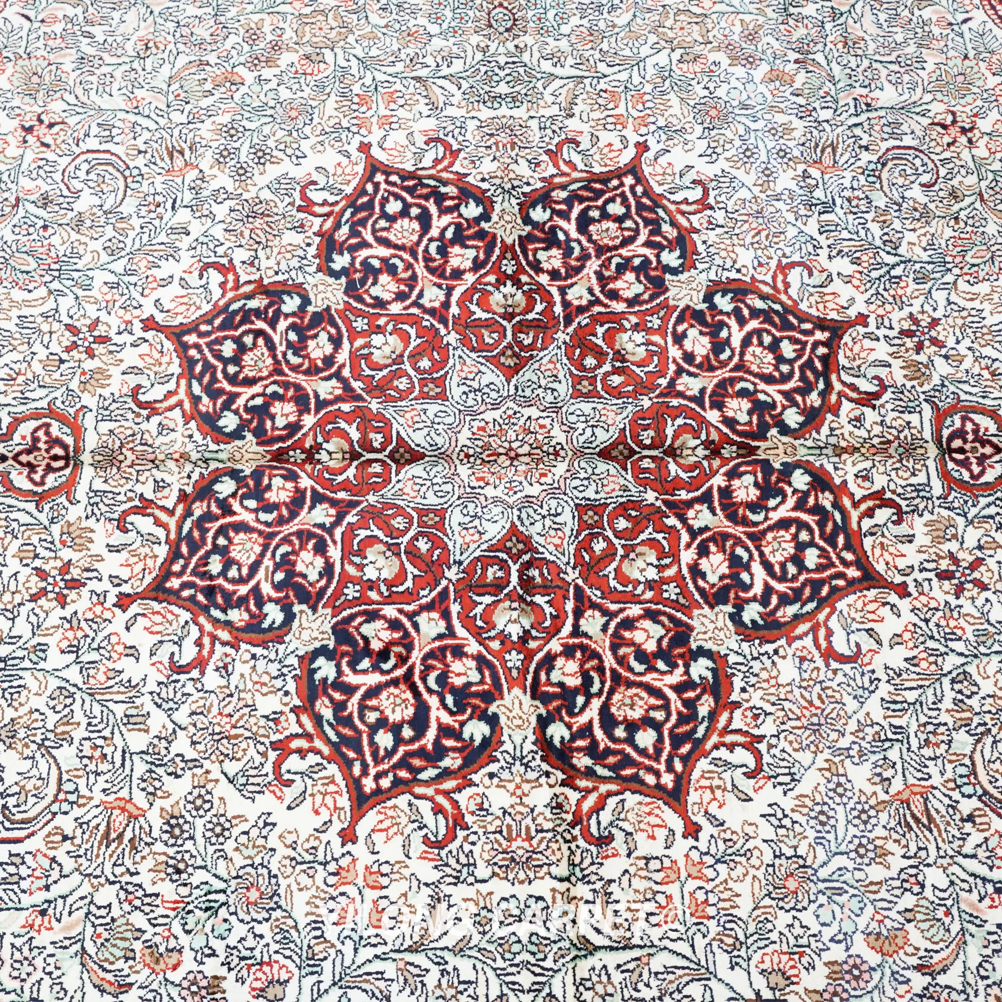Рисунок 4 - 6 'x 9' Состаренный Шелковый коврик Тебриз