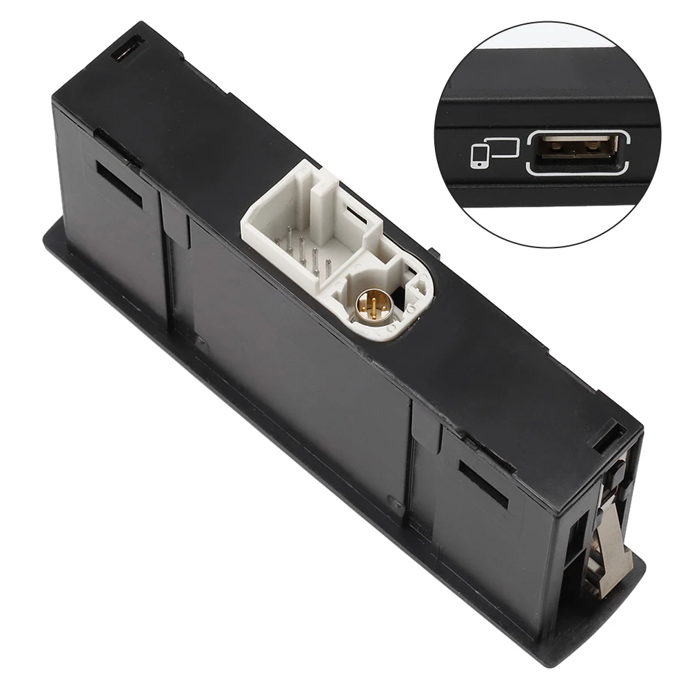 

A1728202100 Dashboard USB Socket Dashboard USB Socket Black For Mercedes CLS A CLASS Replacement Car Spare Parts