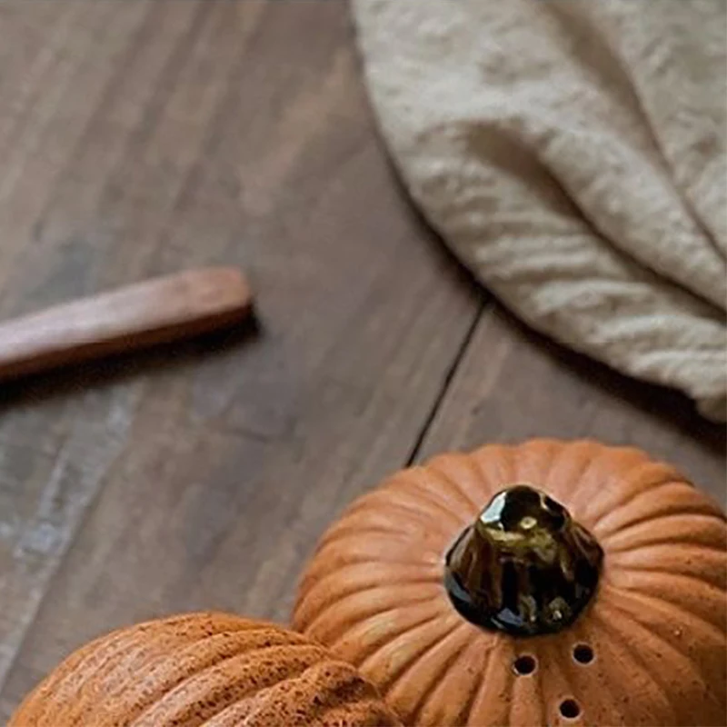 Pumpkin Ceramics Condiment Bottles Seasoning Jar Household Black Pepper Sugar Salt Storage Box Creativity Kitchen Supplies Tool