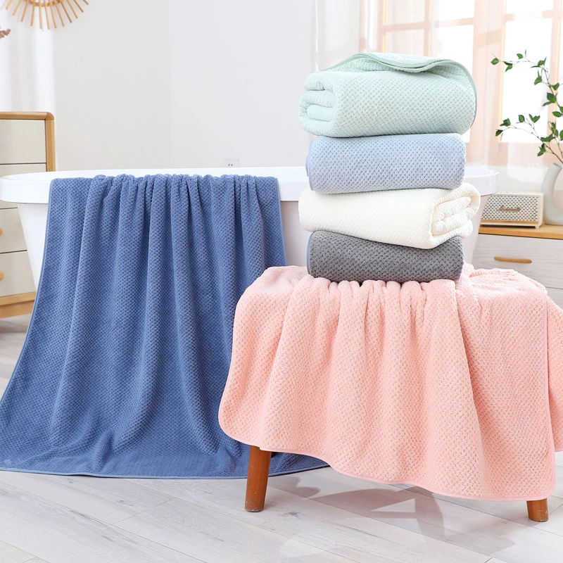 Ultra-Soft Coral Fleece Bath Towel Thickening Is Not Easy To Shed Absorbent Towels Bathroom Hotel Eco-Friendly Beach Towel