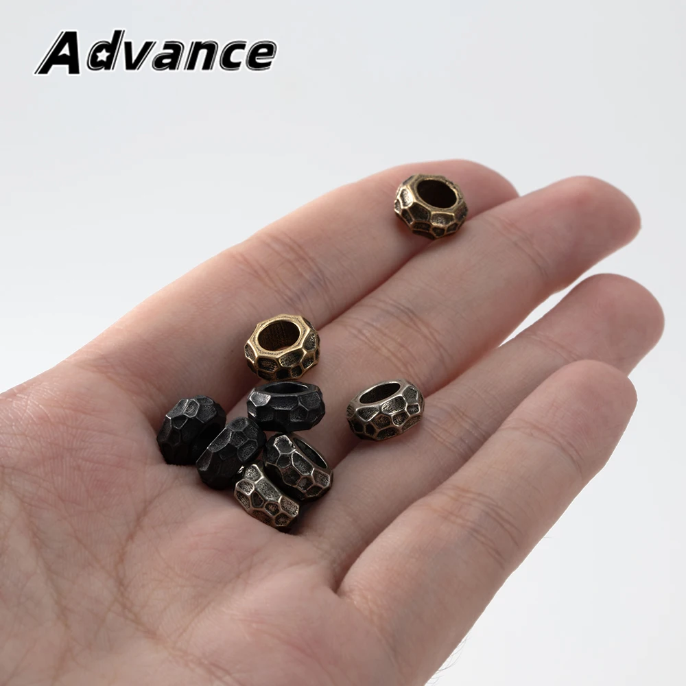 5pcs 망치 패턴 작은 구슬 황동 Paracord 로프 꼬리 펜던트 열쇠 고리 액세서리