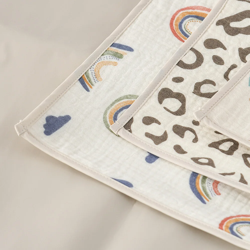  기저귀 매트 부드러운 면화 방수 빨 수있는  소변 패드 변경 패드 휴대용   변경 매트 커버