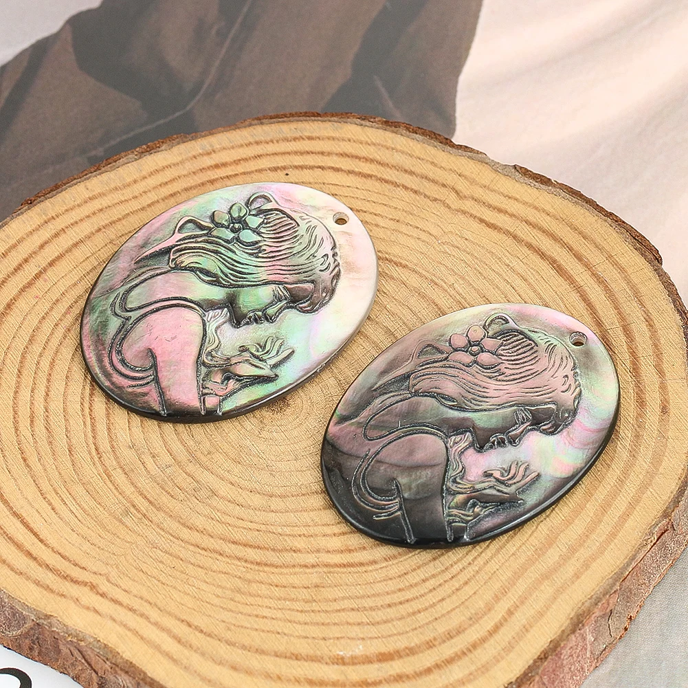 Natural Shell Ornaments Natural Shell Embossed Beauty Girl Pendant for DIY Jewelry