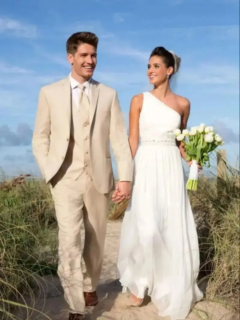 New Khaki Men Business Suit Groom Groomsman Wedding Party Formal Prom Male Tuxedos 3 Piece Set Blazer Vest Pants for Business