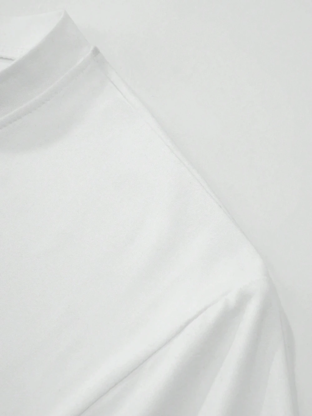 PlatiNum Cotton T-Shirt Detail 4