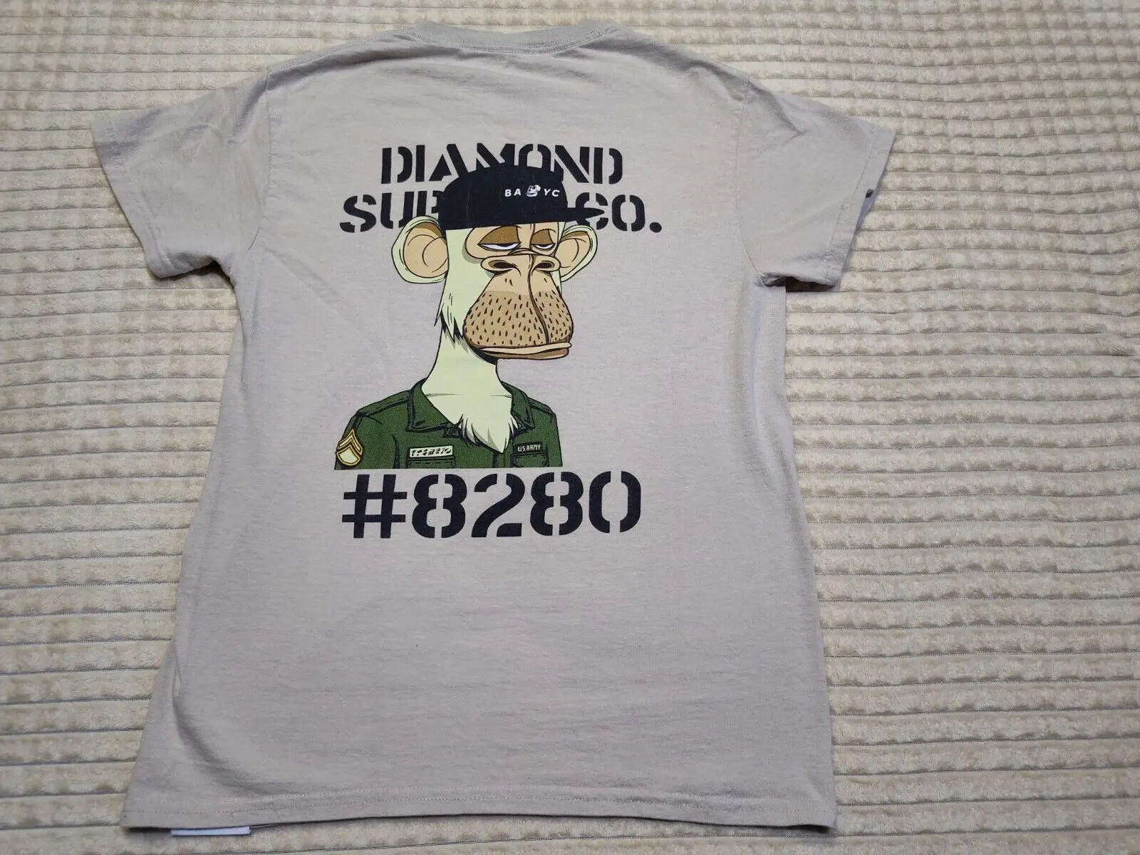 Diamond Supply Annodato Ape Mutant Military Ape Tee Cream Mens Size Small Rare!!!! Maniche Lunghe
