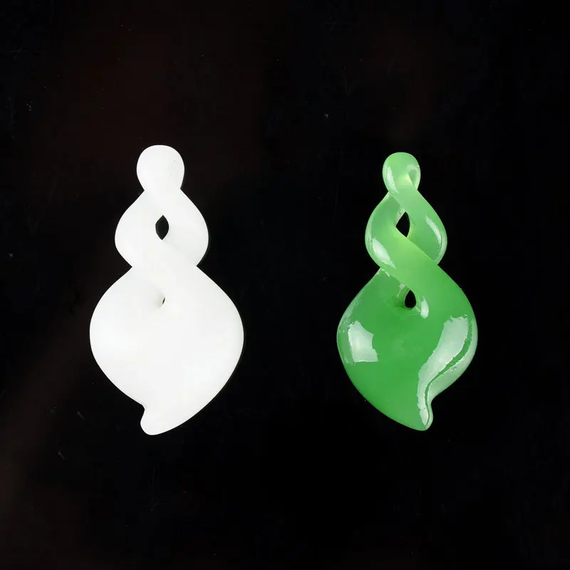 Natural Green Hand-carved Heart-shaped Jade Pendant Fashion Boutique Jewelry Men and Women Necklace Gift Accessories