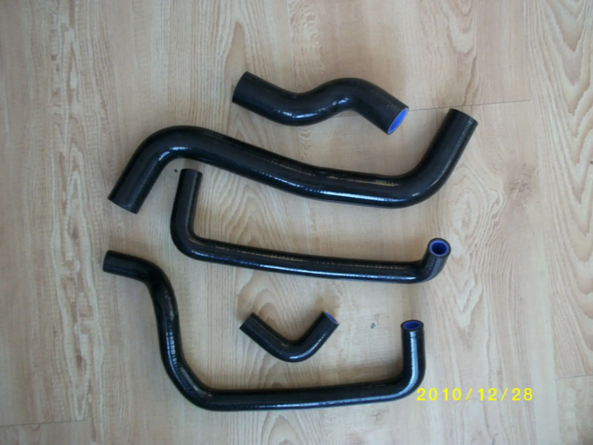 

Новый силиконовый шланг радиатора для Toyota Corolla LEVIN AE111 AE101G 4A-GE 1995-2000 1995 1996 1997 1998 1999 2000