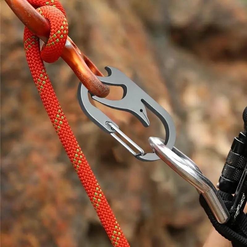 Titanium Carabiner Bottle Opener Multifunctional Titanium Carabiner Keychain Anti-Lost Quick Release Key Ring Carabiner For Men