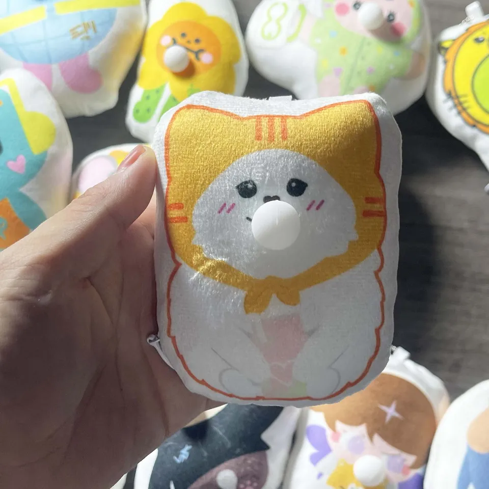 タイ GMMTV CP ソフトぬいぐるみキーホルダー 10 センチメートルきしむ