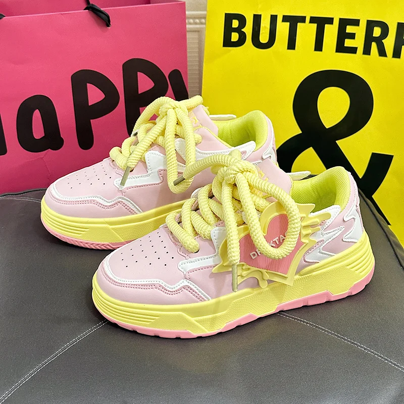 

Fashion High Quality Women's Sneakers Comfort Anti-slip Men Designer Shoes Leather Lace-up Platform Shoes Men Skate Sneakers
