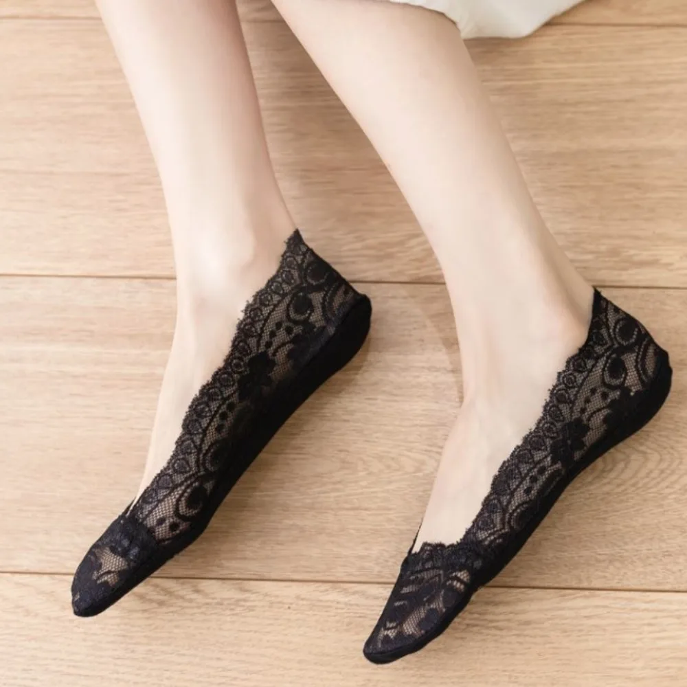 

Anti-Bacterial Breathable Non-Slip Fashion Breathable Cotton Silicone Boat Socks Lace Invisible Socks Non-Slip Socks