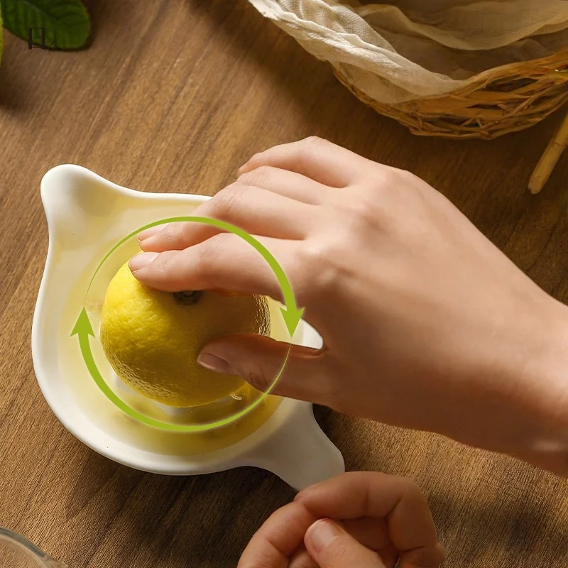 New manual juicer, household orange juice cup, ceramic juicer, lemon juicer, kitchen small tools and accessories