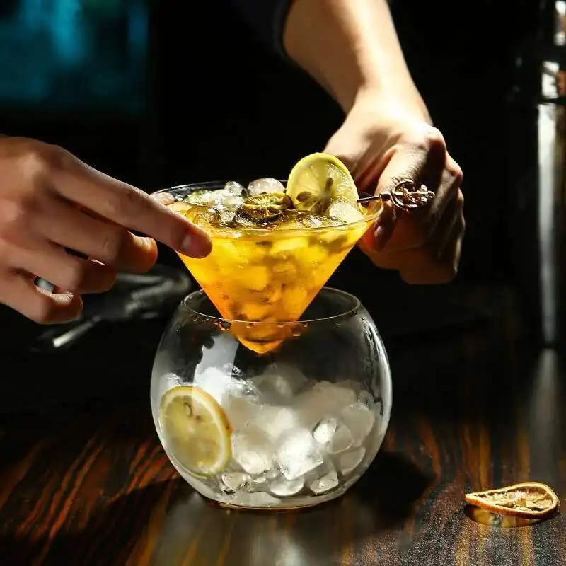 2022 Unique Cocktail Glass Fancy Restaurant Artistic Conception Dry Ice Set Molecular Gastronomy Container Martini Smoothie Cup