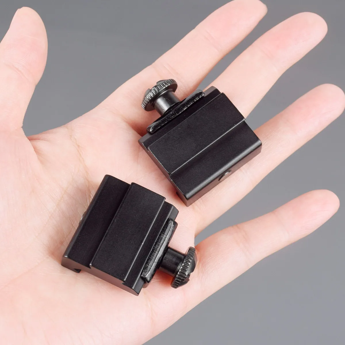 2Pcs/Pair Hunting Scope Mount 20mm to 11mm Base Weaver Picatinny Rail To Dovetail Rail Adapter Base Caza Hunting Accessories