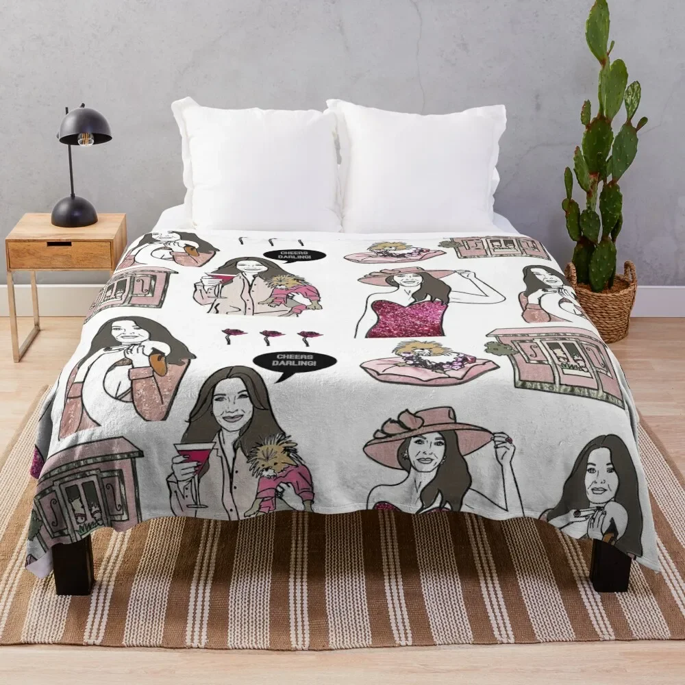 

Pretty in Pink Throw Blanket Travel manga Blankets