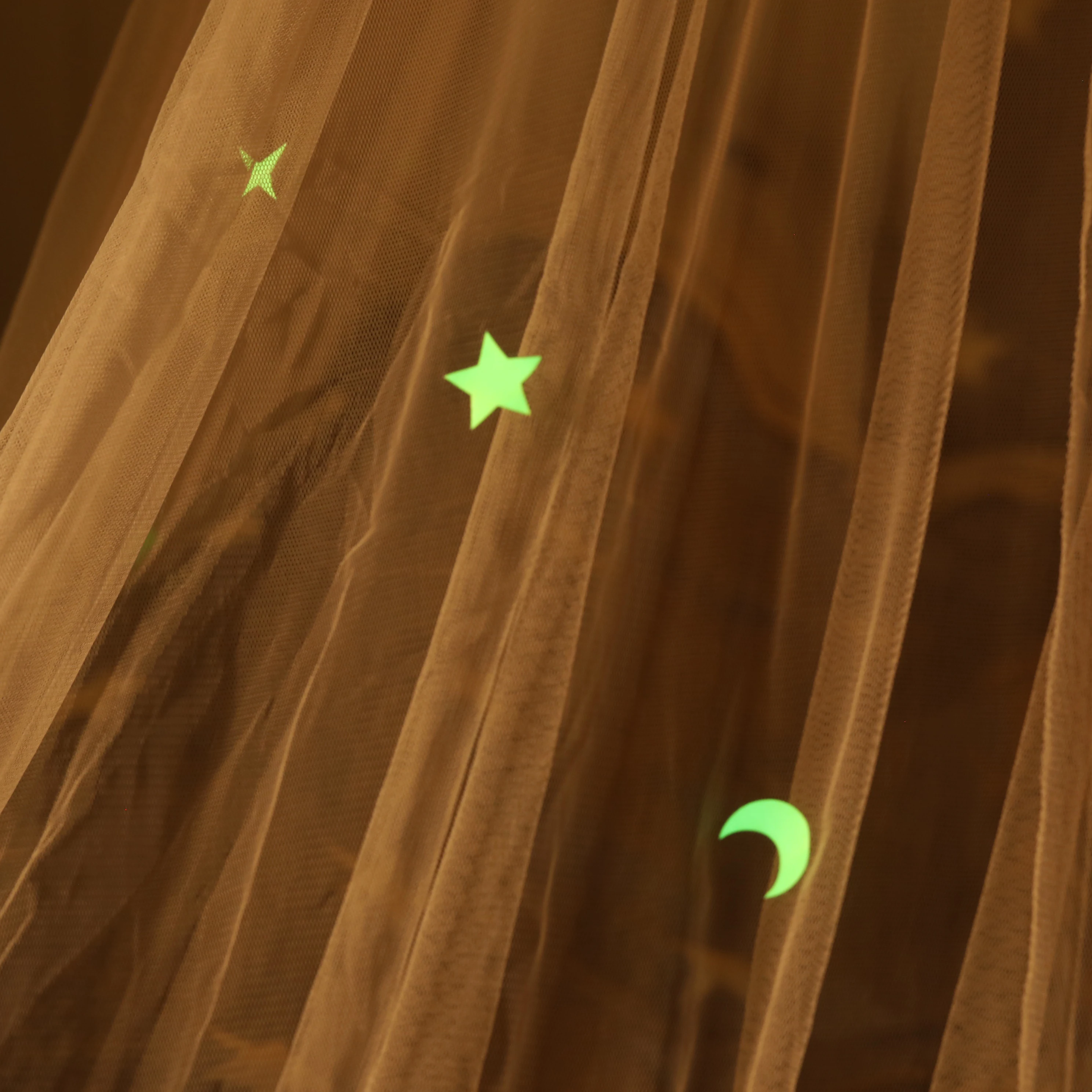 Beautiful Fluorescent Stars And Moon Glowing In The Dark Baby Mosquito Net Crib Net
