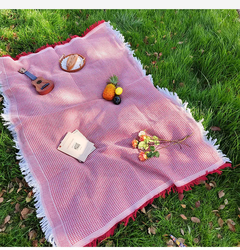Linen Picnic Mat & Tablecloth – Multipurpose Camping Blanket, Outdoor Picnic Mat, Car Trunk Mat for Travel & Outings